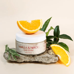 Scrub corpo naturale Healing Earth con ingredienti botanici Marula, Neroli e oli essenziali